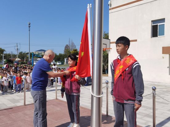 7B5C17A4CFEEFFC5ED20148EF1FCECBF